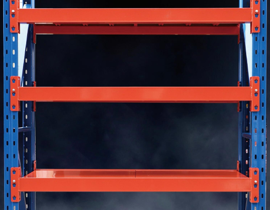 Kevyt pulttittomat hyllyt (≤150 kg/kerros)