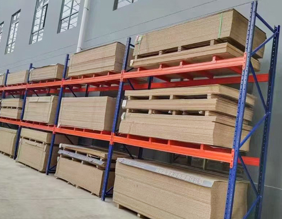Heavy Duty -telineet (＞800 kg/kerros)